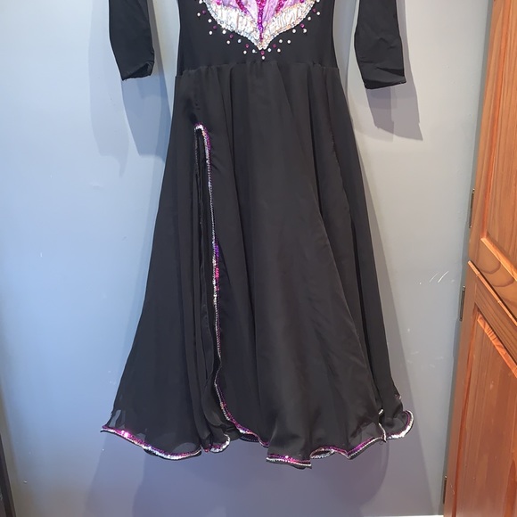 💜💃🏻 Smooth/Standard Ballroom Dance Dress 💃🏻❤️ - Picture 9 of 16